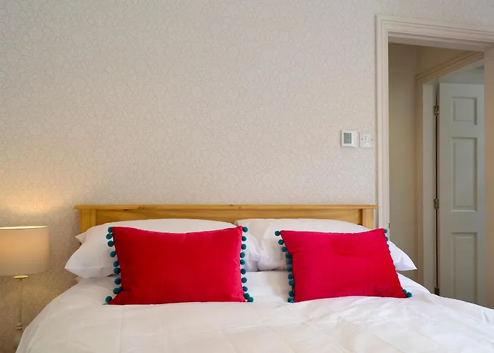 Oxtoby's Downstairs Semesterbostad